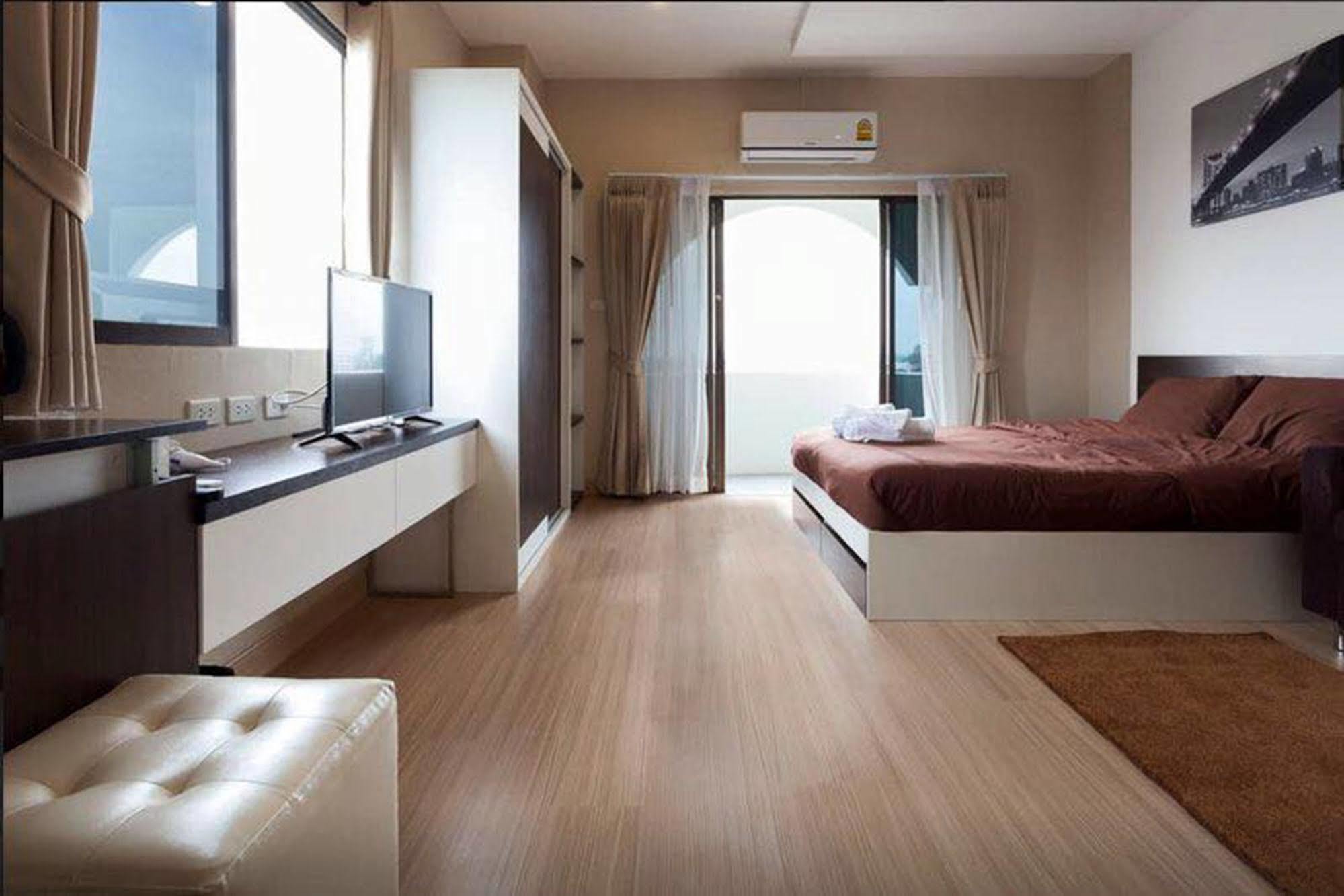 Sereno Airport Hotel เชียงใหม่ ภายนอก รูปภาพ